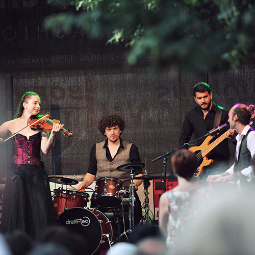 The Wishing Well Live in East Germany